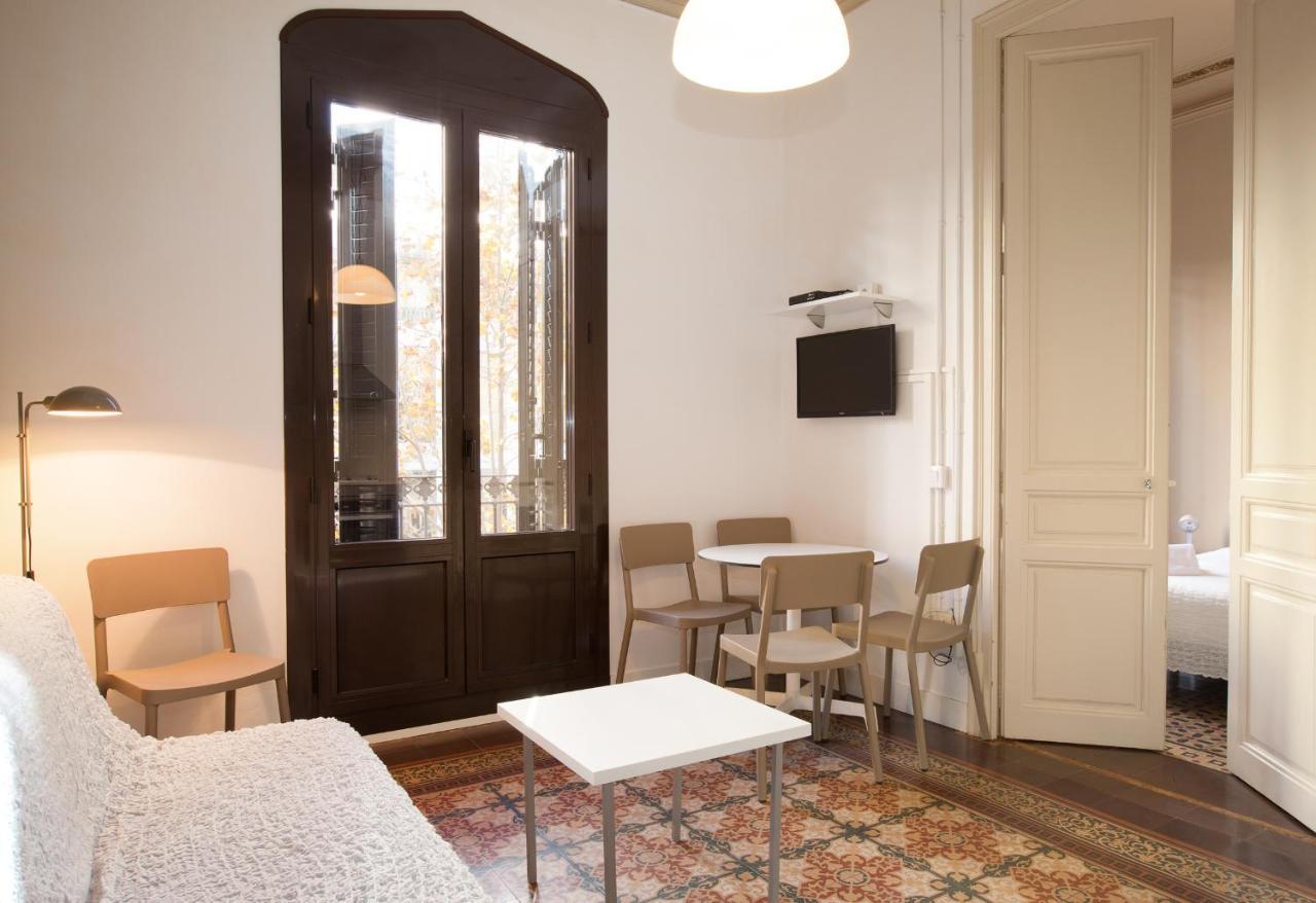 Ab Bailen Apartments Барселона Екстериор снимка