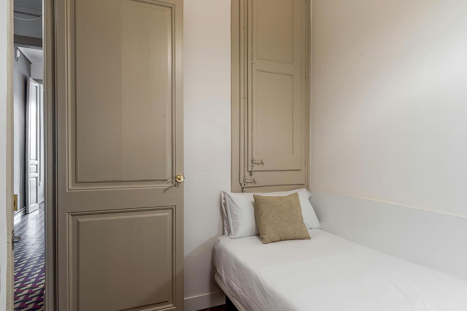 Ab Bailen Apartments Барселона Екстериор снимка