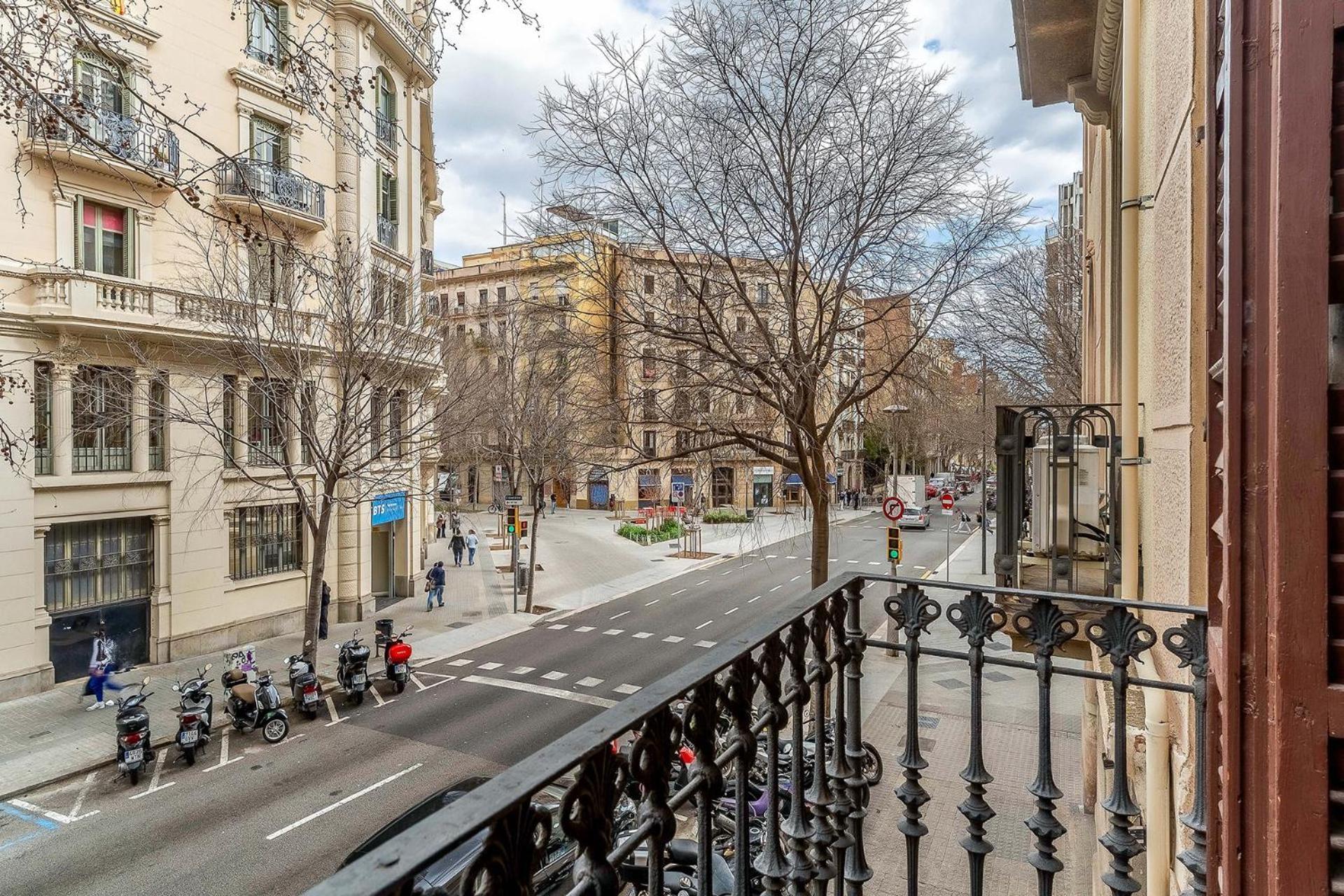 Ab Bailen Apartments Барселона Екстериор снимка