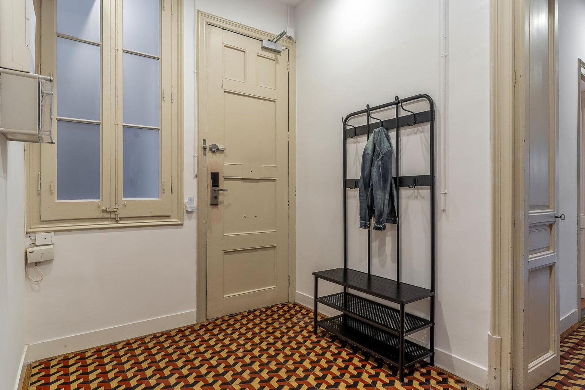Ab Bailen Apartments Барселона Екстериор снимка